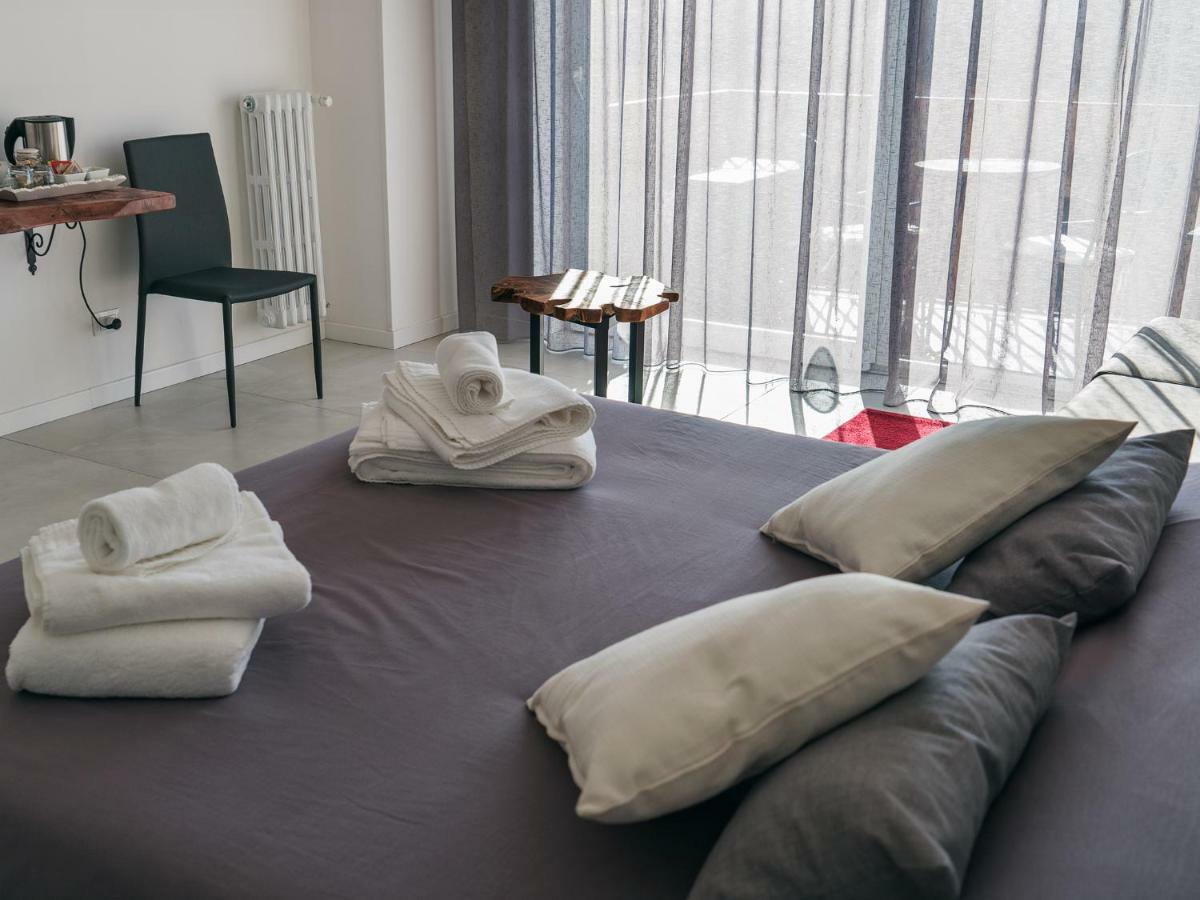 Le Caruse Hotell Lecce Eksteriør bilde